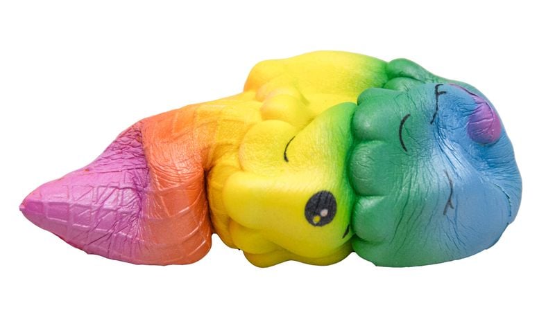 SQUISHY JUMBO LÓD TĘCZOWY 18 cm Gniotek Antystresowy Arena pl