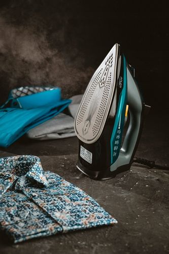 ŻELAZKO CERAMICZNE PAROWE 3000W STRAŻAK AD5032 na Arena.pl