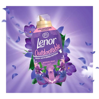 Lenor Outdoorable Moonlight Lily płyn do płukania 69 prań 966 ml