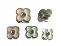 Guziki srebrne biały kwiat 10 mm stopka 10 szt