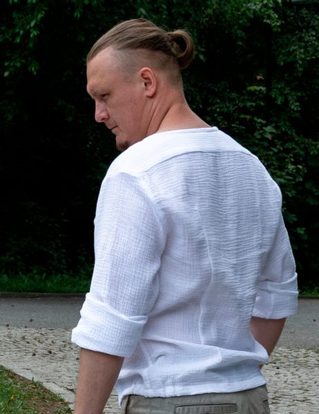 Biała koszula męska muślinowa ze sznurkiem zdjęcie 7