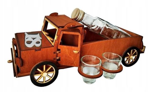 karafka auto + 6 kieliszków 18 urodziny na Arena.pl