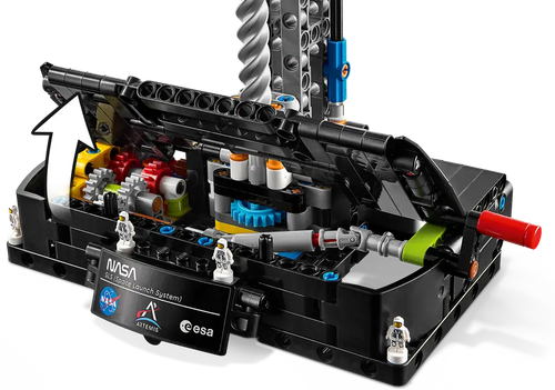 42221 - lego technic - rakieta sls nasa artemis na Arena.pl