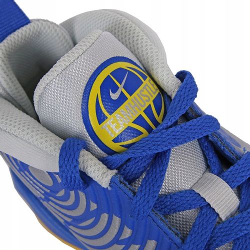 Buty do koszykówki Nike Team Hustle D r.39 na Arena.pl