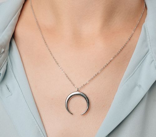 Naszyjnik srebrny "Silver Moon" na Arena.pl