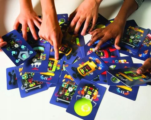 GRA INTERAKTYWNA POGROMCY ROBOTÓW MISJA SPECJALNA na Arena.pl