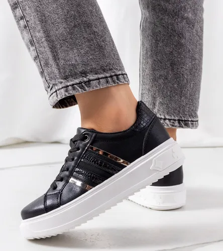Czarne sneakersy na platformie Goldsmi 41 na Arena.pl
