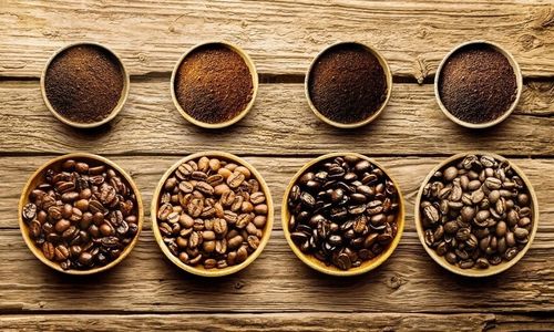 Ekspres do kawy z młynkiem DeLonghi Magnifica S ECAM 22.110.B CZARNY na Arena.pl