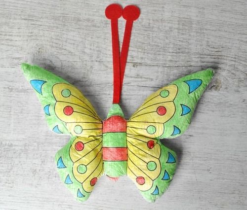 Maskotka do malowania - motylek na Arena.pl