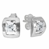 SREBRNE KWADRATOWE KOLCZYKI Z CYRKONIĄ NA SZTYFT SREBRO PRÓBY 925