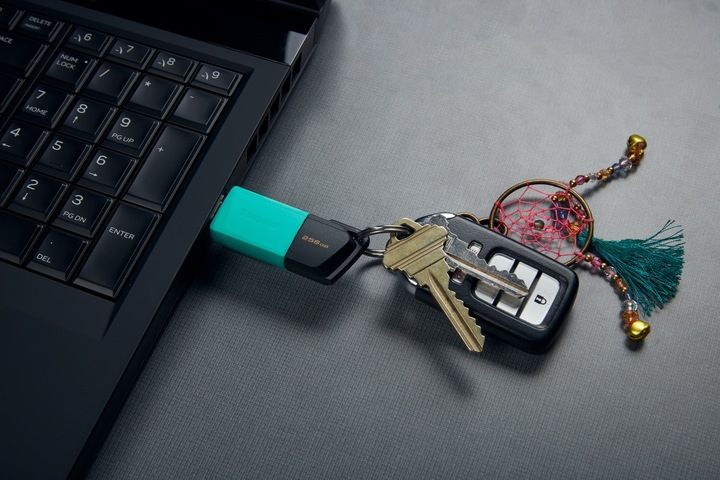 KINGSTON Exodia 256GB USB3.2 teal zdjęcie 6