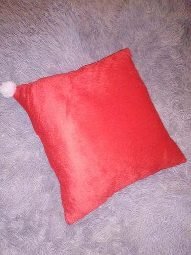 ŚWIĄTECZNA PODUSZKA MIKOŁAJ na Arena.pl