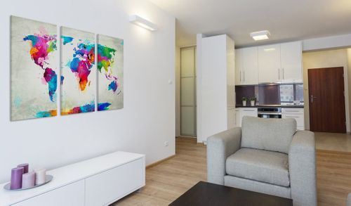 Obraz - Mapa świata: Eksplozja kolorów Rozmiar - 90x60 na Arena.pl