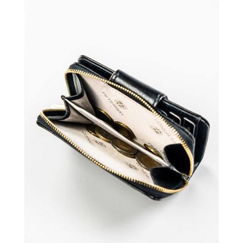 elegancki, mały portfel damski ze skóry ekologicznej w czarnym kolorze na Arena.pl