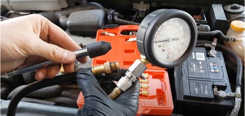 MIERNIK TESTER CIŚNIENIA SPRĘŻANIA POZIOMU KOMPRESJI WTRYSKU SILNIK BENZYNA na Arena.pl