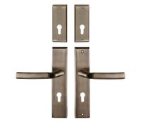 KLAMKA ZEWNĘTRZNA+SZYLD ZEUS 72MM NA WKŁADKĘ LEWA PATYNA