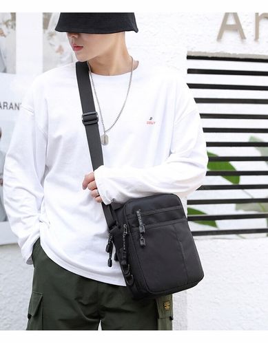 LISTONOSZKA SASZETKA torba na ramię MIEJSKA POJEMNA na Arena.pl