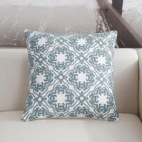 Poszewka na poduszkę we wzory geometryczne Kwiaty 45x45cm