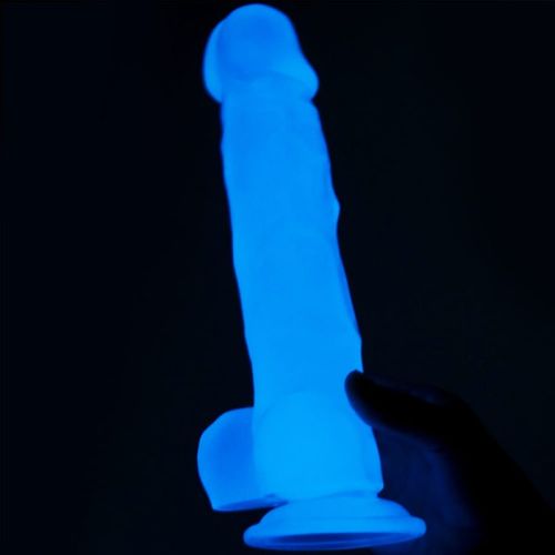 Dildo Z Przyssawką Świecące W Ciemności Lumino Play 21,5 Cm Lovetoy na Arena.pl