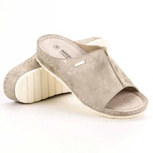 Złote Klapki r.37 na Arena.pl