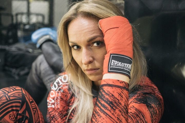RĘKAWICE BOKSERSKIE EVOLUTION BASIC 6 OZ różowe zdjęcie 7