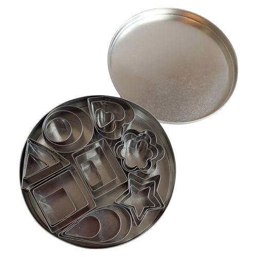 Foremki do wycinania ciasteczek 24szt na Arena.pl