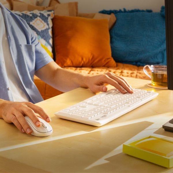 Zestaw LOGITECH MK295 Silent Wireless Combo zdjęcie 5