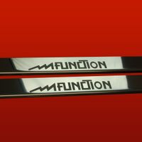 Listwa progowa VOLKSWAGEN GOLF MK2 MFUNCTION Stal nierdzewna 304 połysk 2sz