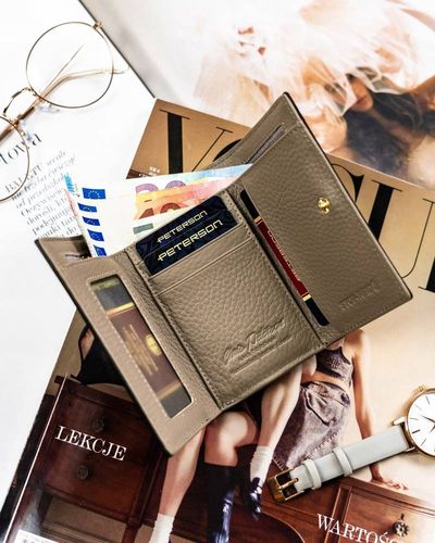 skórzany portfel damski z wężowym wzorem - peterson na Arena.pl