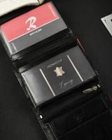 skórzany portfel z zapinką i systemem rfid - ronaldo
