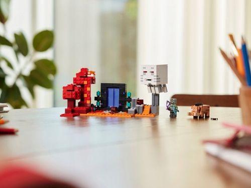 LEGO 21255 KLOCKI MAINCRAFT - ZASADZKA PORTAL NETHERU HOGLIN + TORBA LEGO na Arena.pl