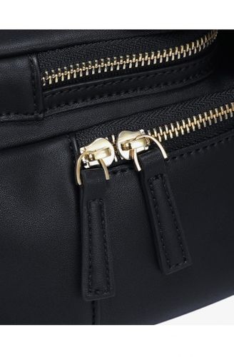 Czarny stylowy plecak na Arena.pl