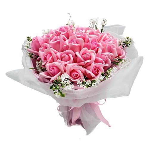 Bukiet róż z płatków mydlanych z led różowy z ozdobnym tiulem na prezent na Arena.pl