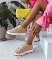 Brązowe sneakersy na platformie z nitami Adelis 37