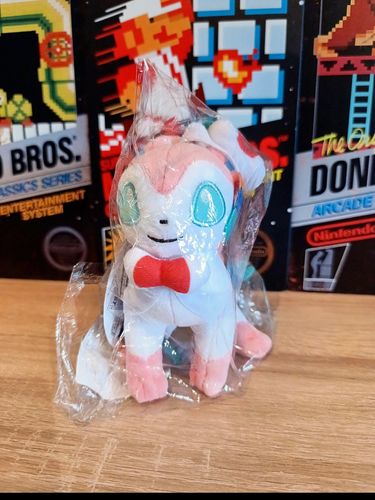 Pokemon SYLVEON Zabawka na Arena.pl