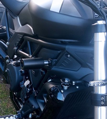 PERUN | Crash pady ramy  Benelli 502 502C na Arena.pl