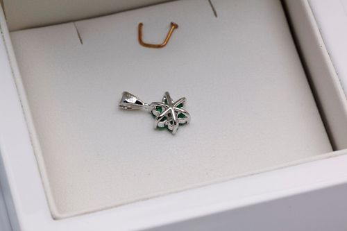 Złoty wisiorek WBD0954 - Diament na Arena.pl