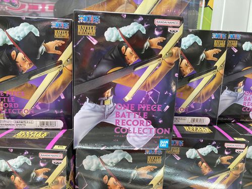 Figurka Banpresto One Piece Battle Record Collection - Dracule Mihawk na Arena.pl