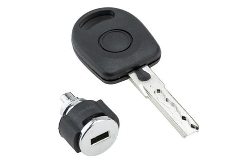 WKŁADKA ZAMKA SCHOWKA VW PASSAT B5 1996 1997 1998 1999 2000 na Arena.pl