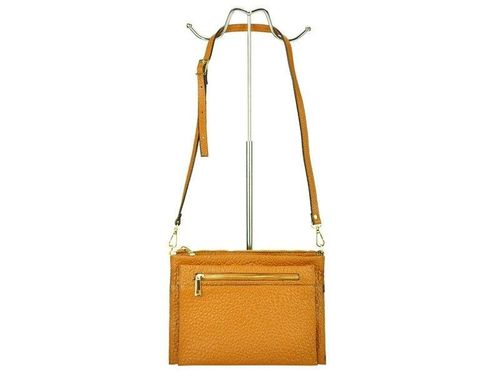 Patrizia Piu 24-001 na Arena.pl