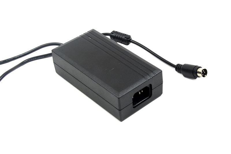 Блоки питания 12 4 pin. Блоки питания 12 4 pin. Блок питания 12v 5a 4 pin. 12v 4v pin блок питания. Блок питания 5v 2a (5.