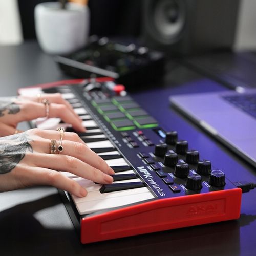 AKAI MPK MINI PLUS klawiatura sterująca MIDI na Arena.pl