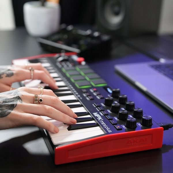 AKAI MPK MINI PLUS klawiatura sterująca MIDI zdjęcie 8