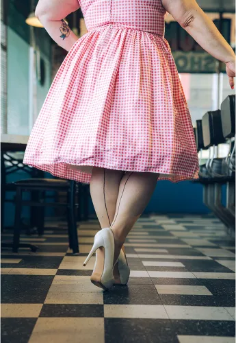 kixies vanessa b pończochy podkolanowki nude z szwem i kubańskim obcasem na Arena.pl