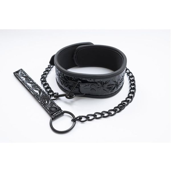 Collar With Detachable Leash zdjęcie 3