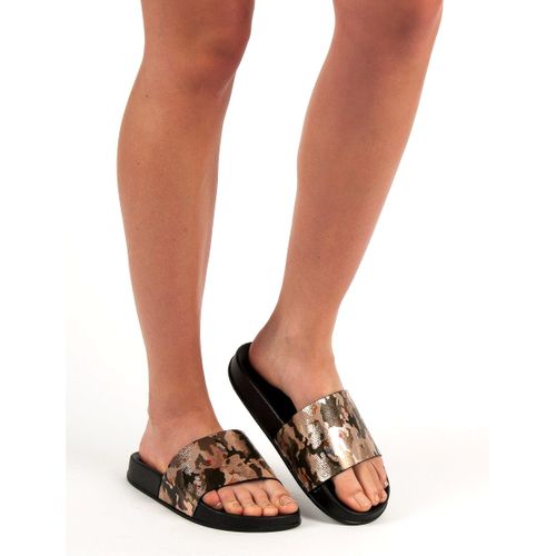 Klapki Moro r.37 na Arena.pl