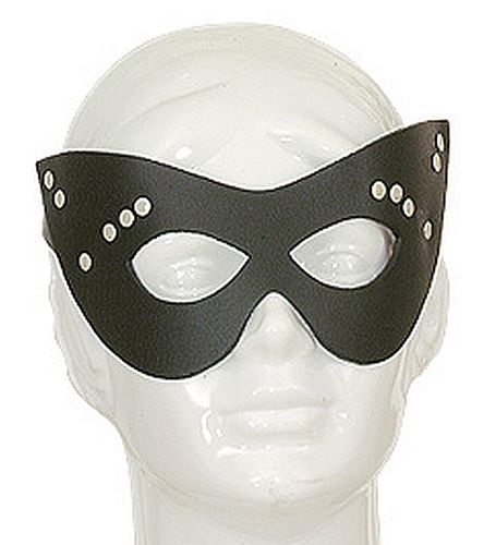 Maska z nitami na Arena.pl