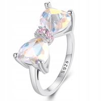 Pierścionek Srebrny 925 Z Cyrkoniami I Kokardką Z Kryształowych Serduszek