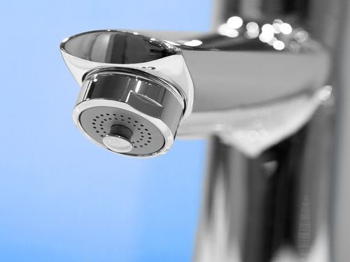 PERLATOR HIHIPPO M24 przycisk START/STOP oszczędza -84% WODY końcówka kranu na Arena.pl