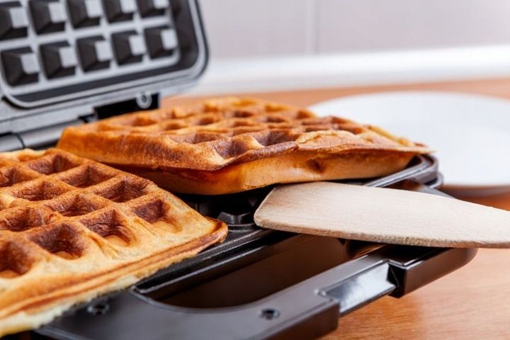 Gofrownica Eldom WA100S 1000W srebrna zdjęcie 5